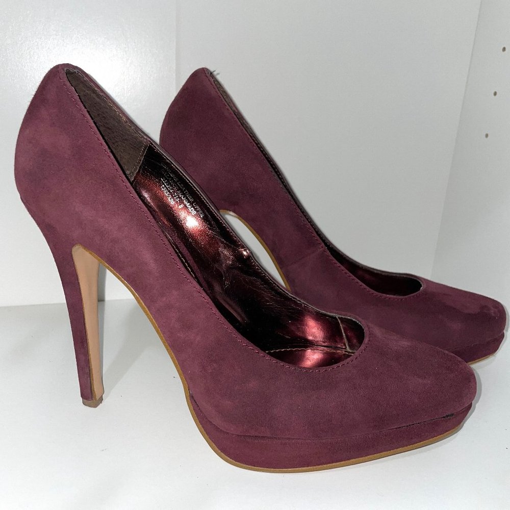 Colin Stuart Vintage Mary Jane Suede Platform Pumps